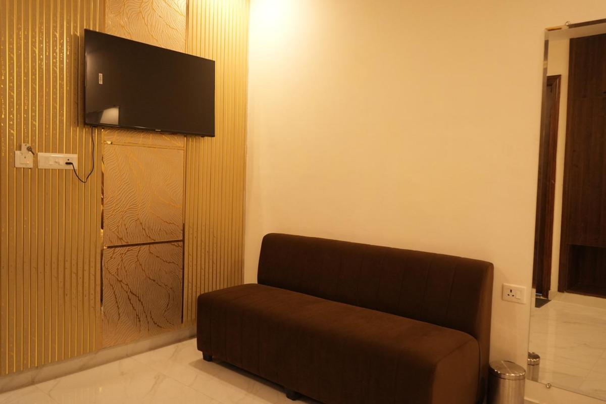 Hotel Golden Palace Lucknow Exterior photo